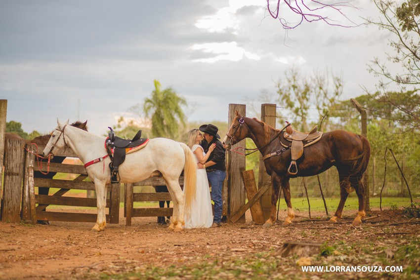 15Lucineia Cristina e Vilson Ricardi - Ensaio pré-wedding por Lorran Souza em Guaíra Paraná