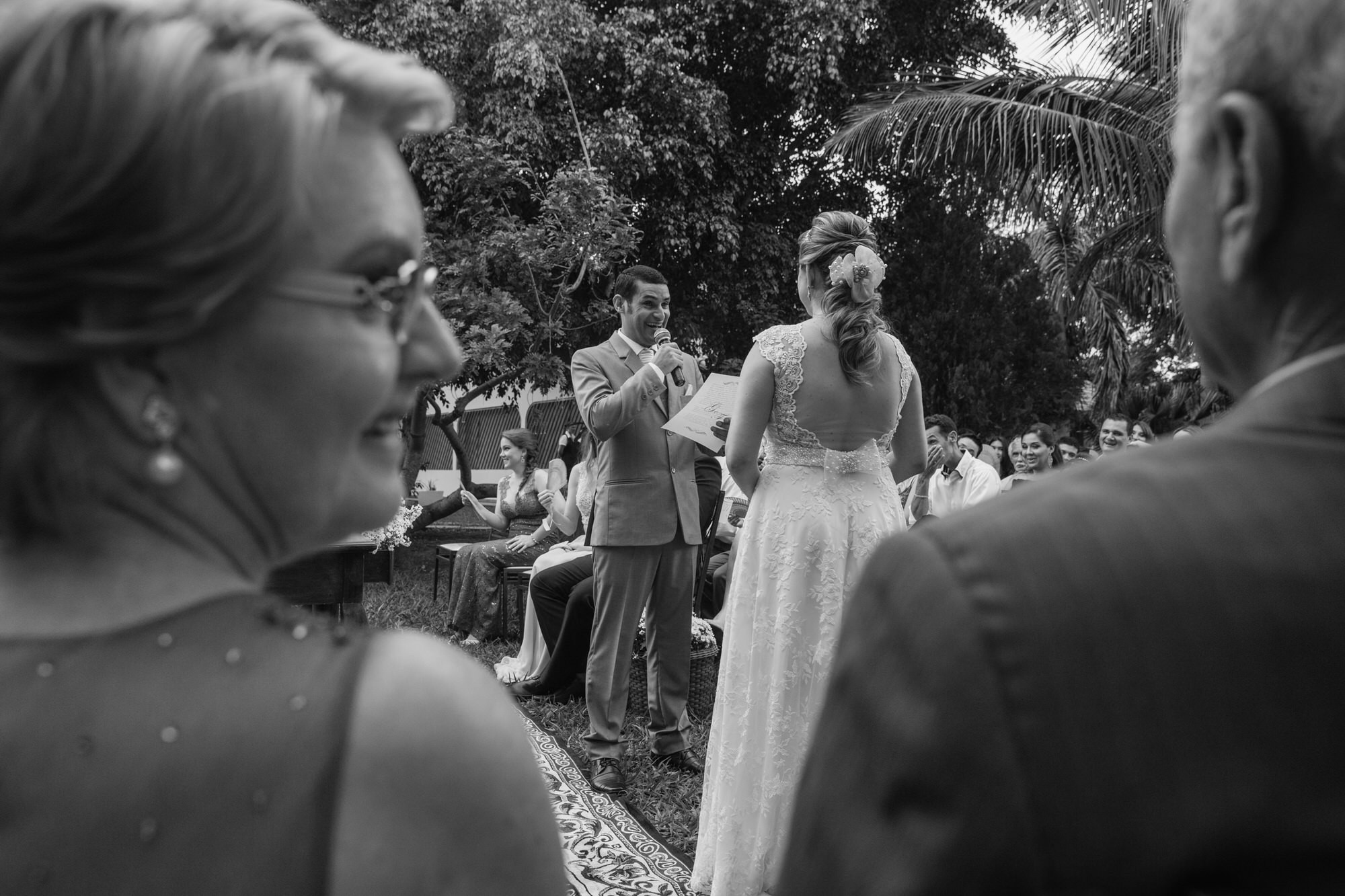 Fabio e Gisele - Casamento em Mundo Novo - MS por Lorran Souza e Léia Sotile - fotografo de casamentos - 00020