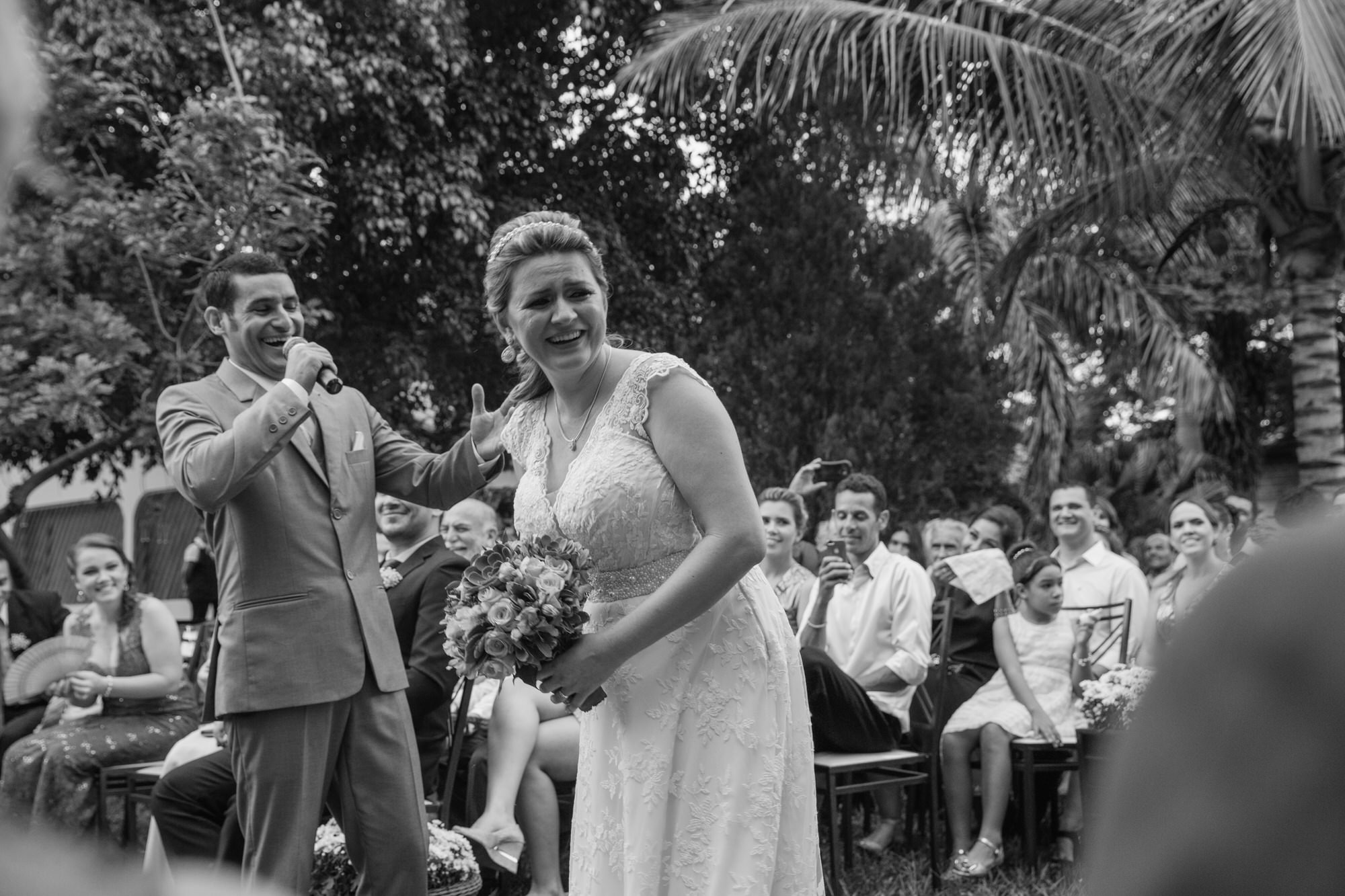 Fabio e Gisele - Casamento em Mundo Novo - MS por Lorran Souza e Léia Sotile - fotografo de casamentos - 00023