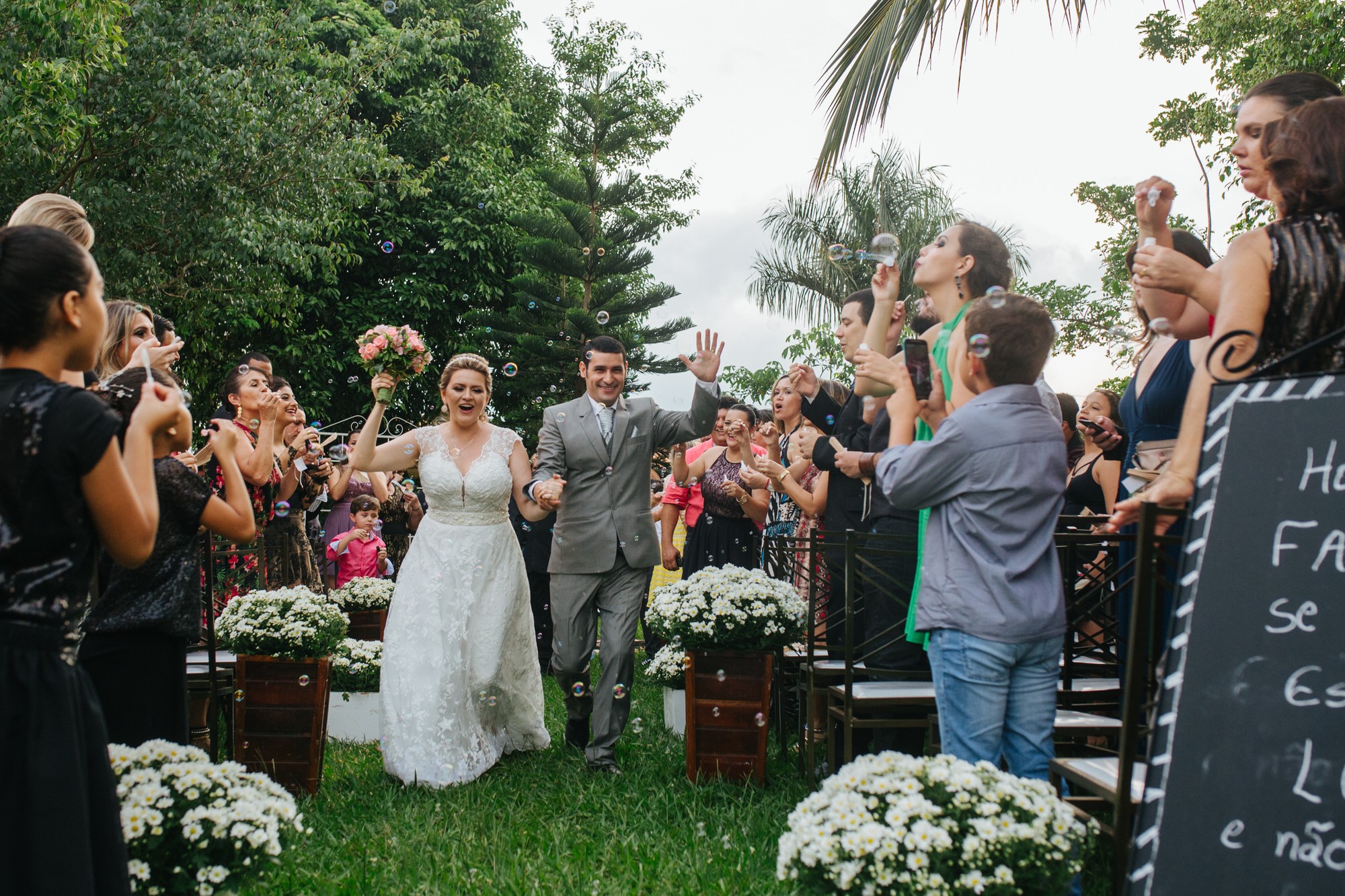 Fabio e Gisele - Casamento em Mundo Novo - MS por Lorran Souza e Léia Sotile - fotografo de casamentos - 00025