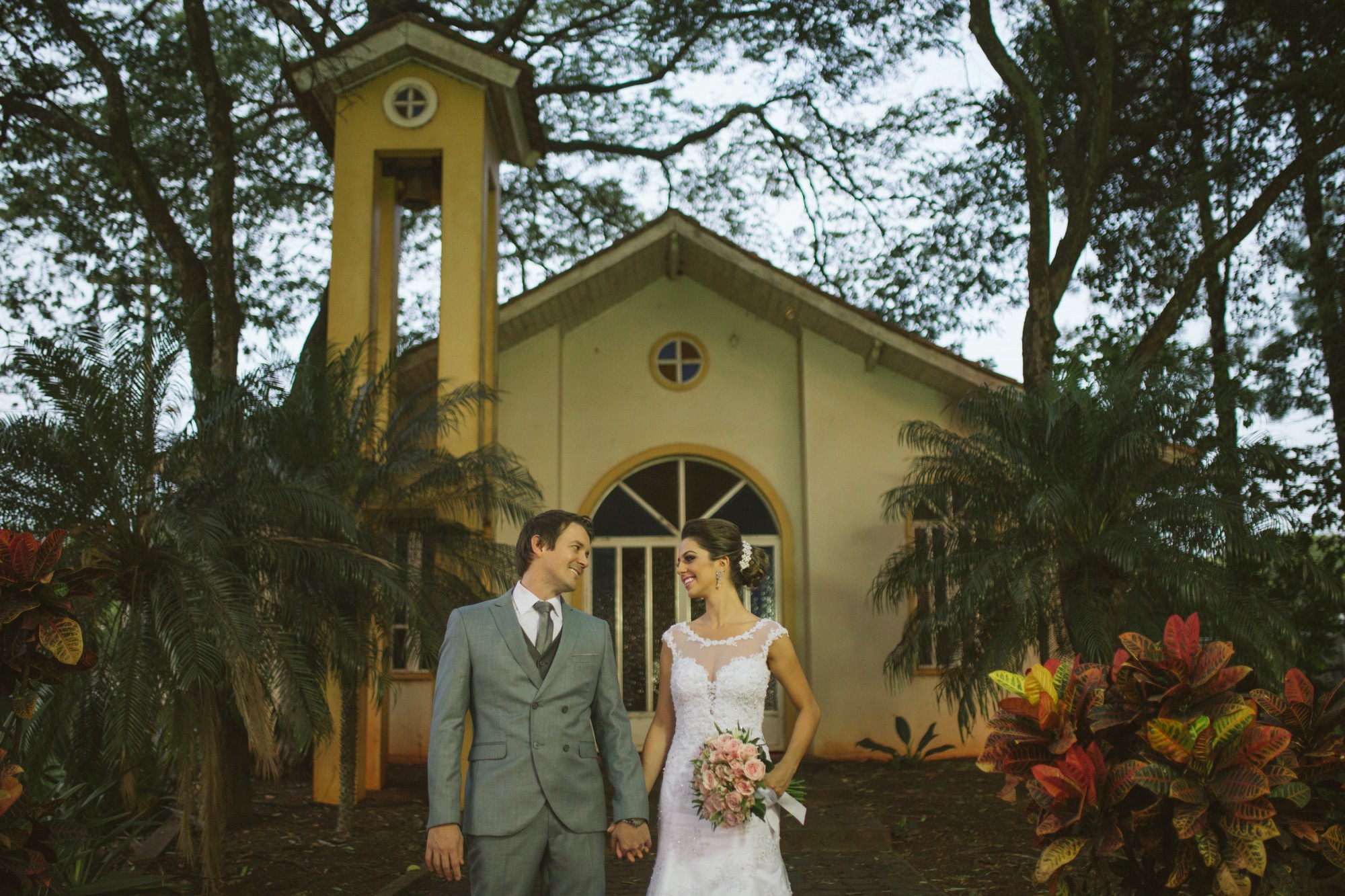 Maiara Kuki e Ricardo - Casamento em Palotina - PR por Lorran Souza e Léia Sotile - fotografo de casamentos00017