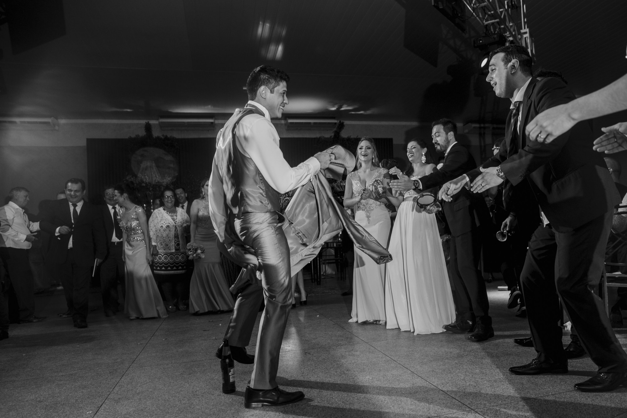 Casamento Camila Rampim e Rafael em Terra Roxa - Paraná - por Lorran Souza e Léia Sotile - fotografos de casamentos - 71