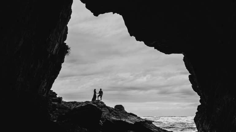 Ensaio de Casal na Gruta da Ilha do Mel