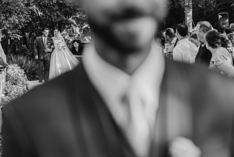 Reação Emocionante Durante a Cerimônia de Casamento